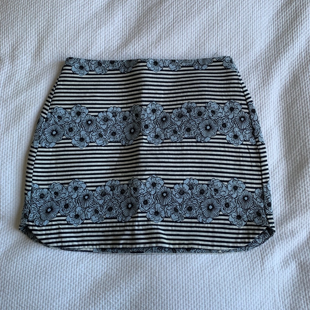 Top shop skirt